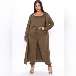 Olive jumpsuit with long jacket. Size 1X. NWT